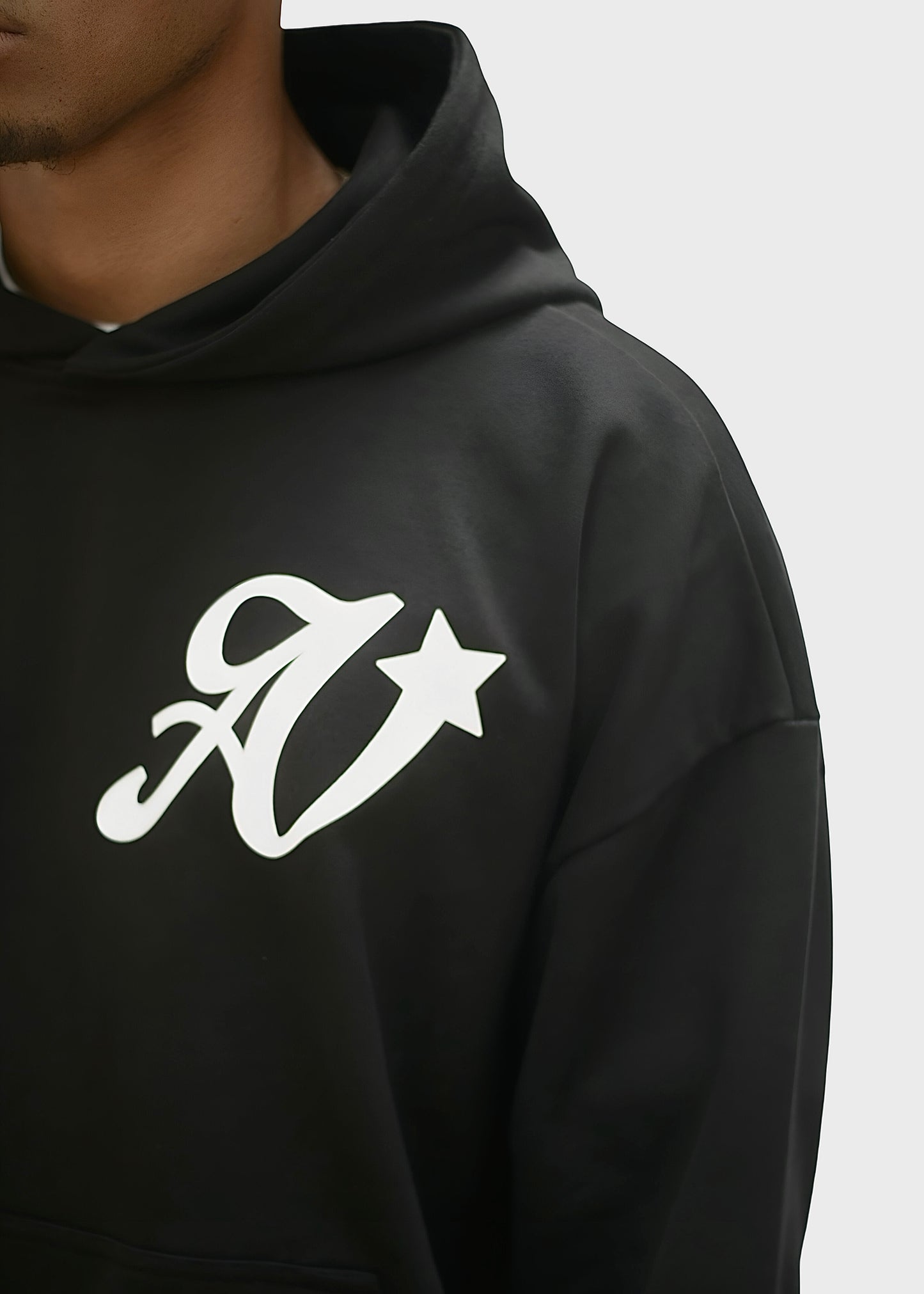SIGNATURE LOGO PULL OVER HOODIE