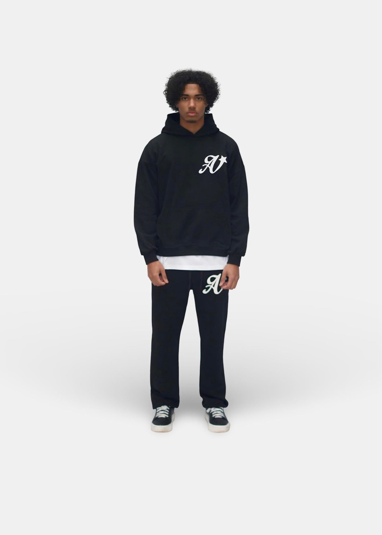 SIGNATURE LOGO STRAIGHT LEG SWEATPANTS
